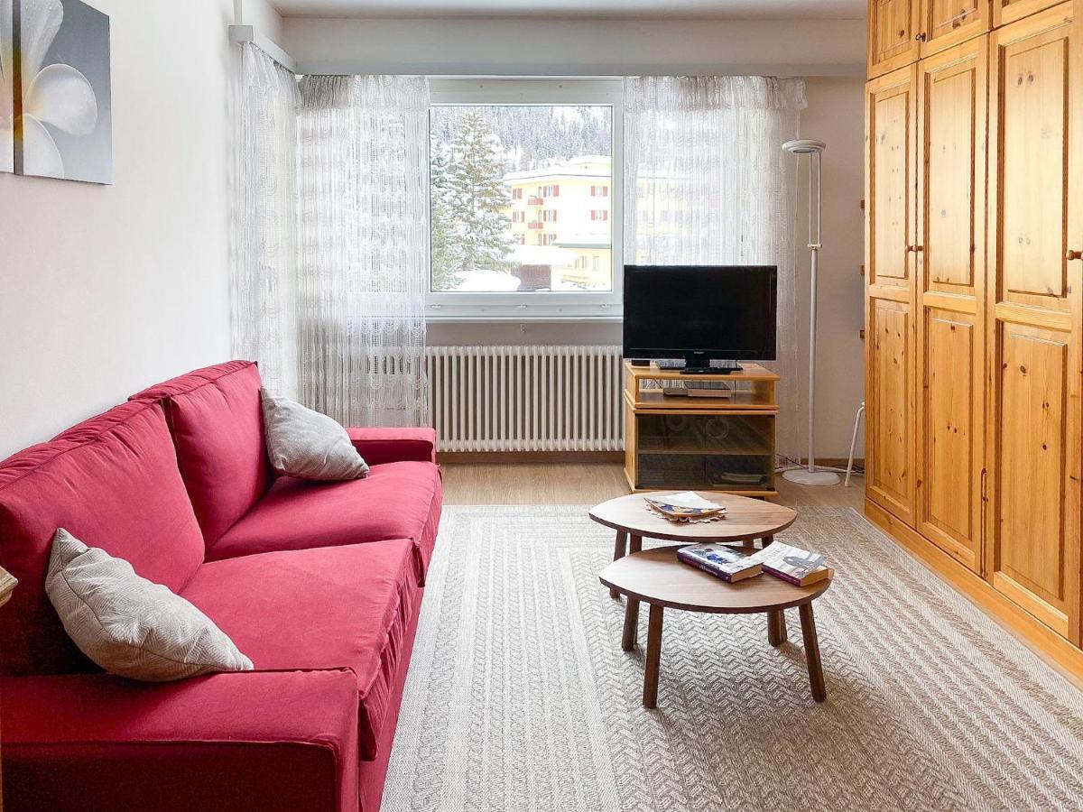 Zentrale Wohnung In St. Moritz Mit Grossem Balkon Exterior photo