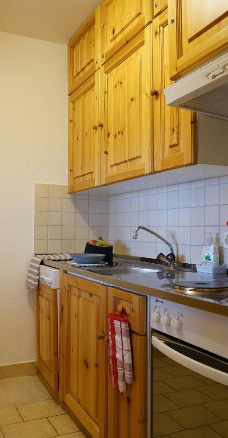 Zentrale Wohnung In St. Moritz Mit Grossem Balkon Exterior photo
